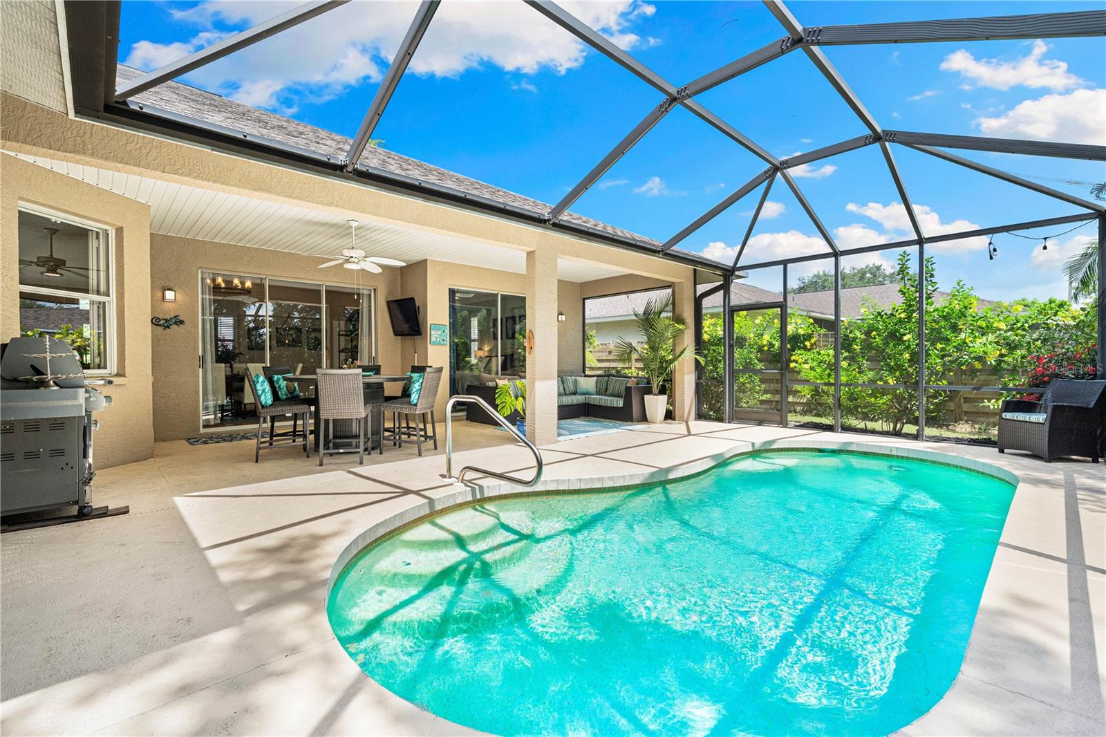 5272 SUNNYDALE CIR E