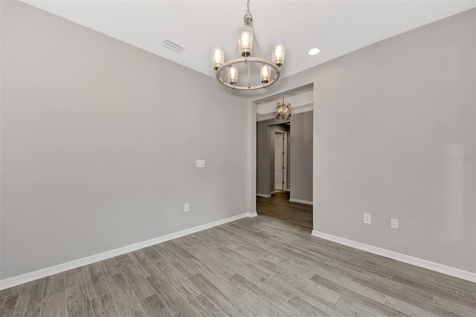 5825 MILLENNIUM SILVER CT