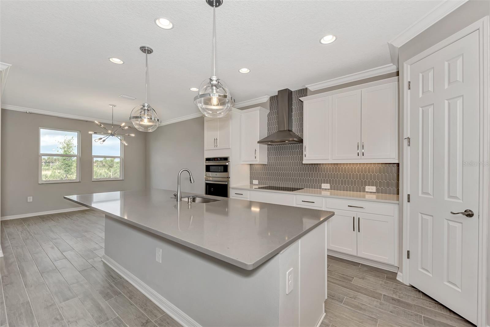 5825 MILLENNIUM SILVER CT