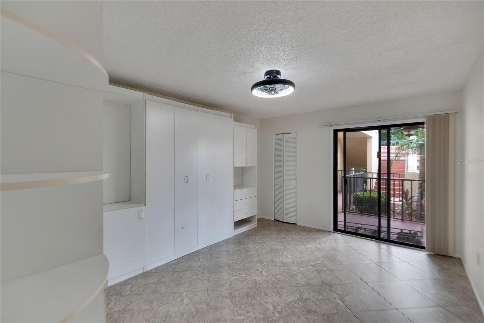 3415 WILD OAK BAY BLVD #427