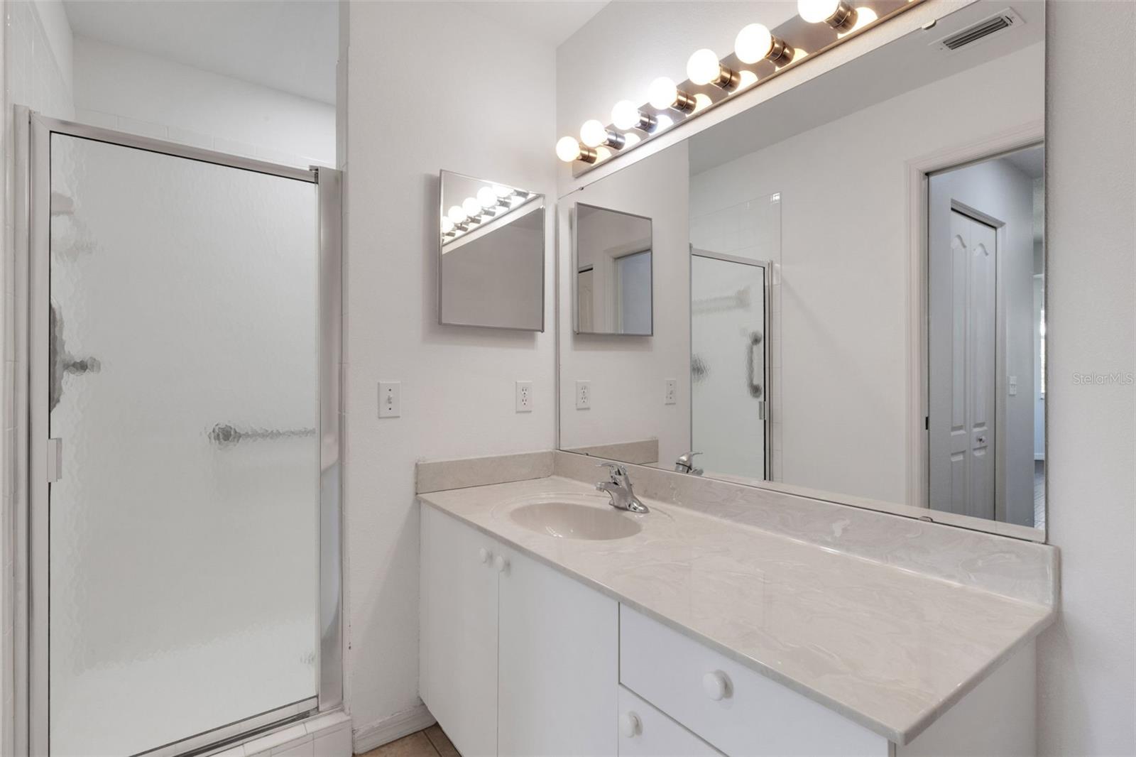 4640 TOWER HILL LN #2316