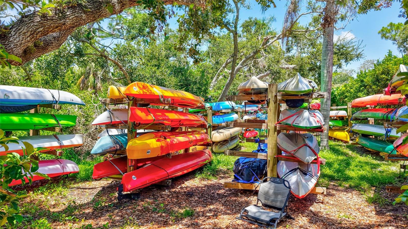 1637 BROOKHOUSE CT #244