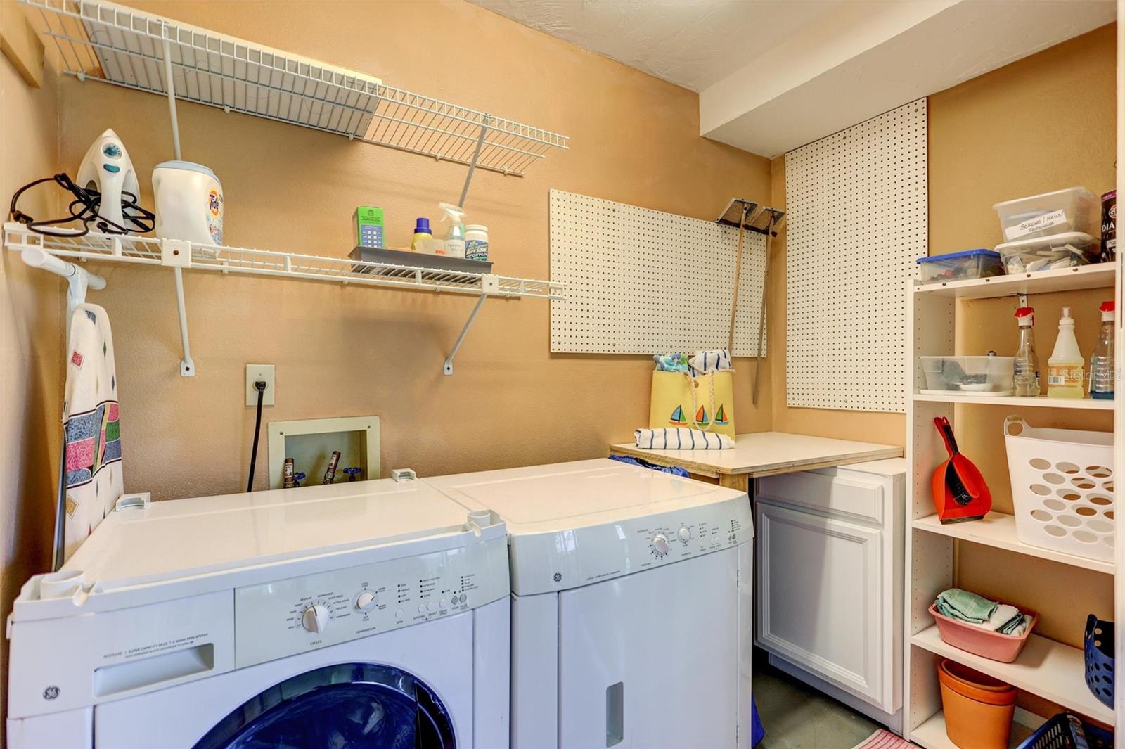 1637 BROOKHOUSE CT #244