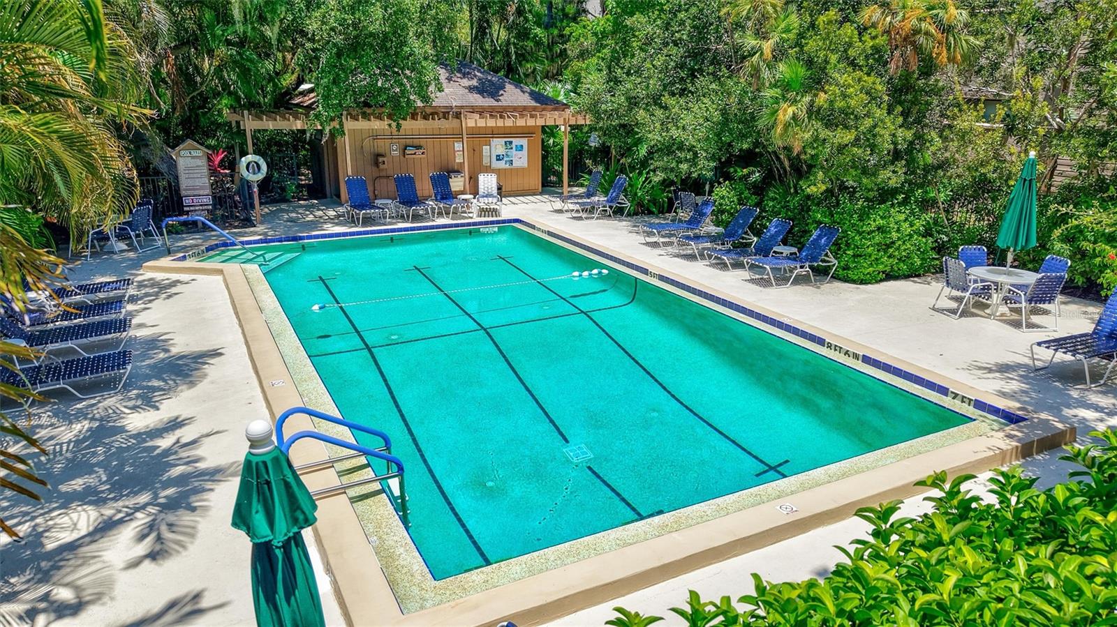 1637 BROOKHOUSE CT #244