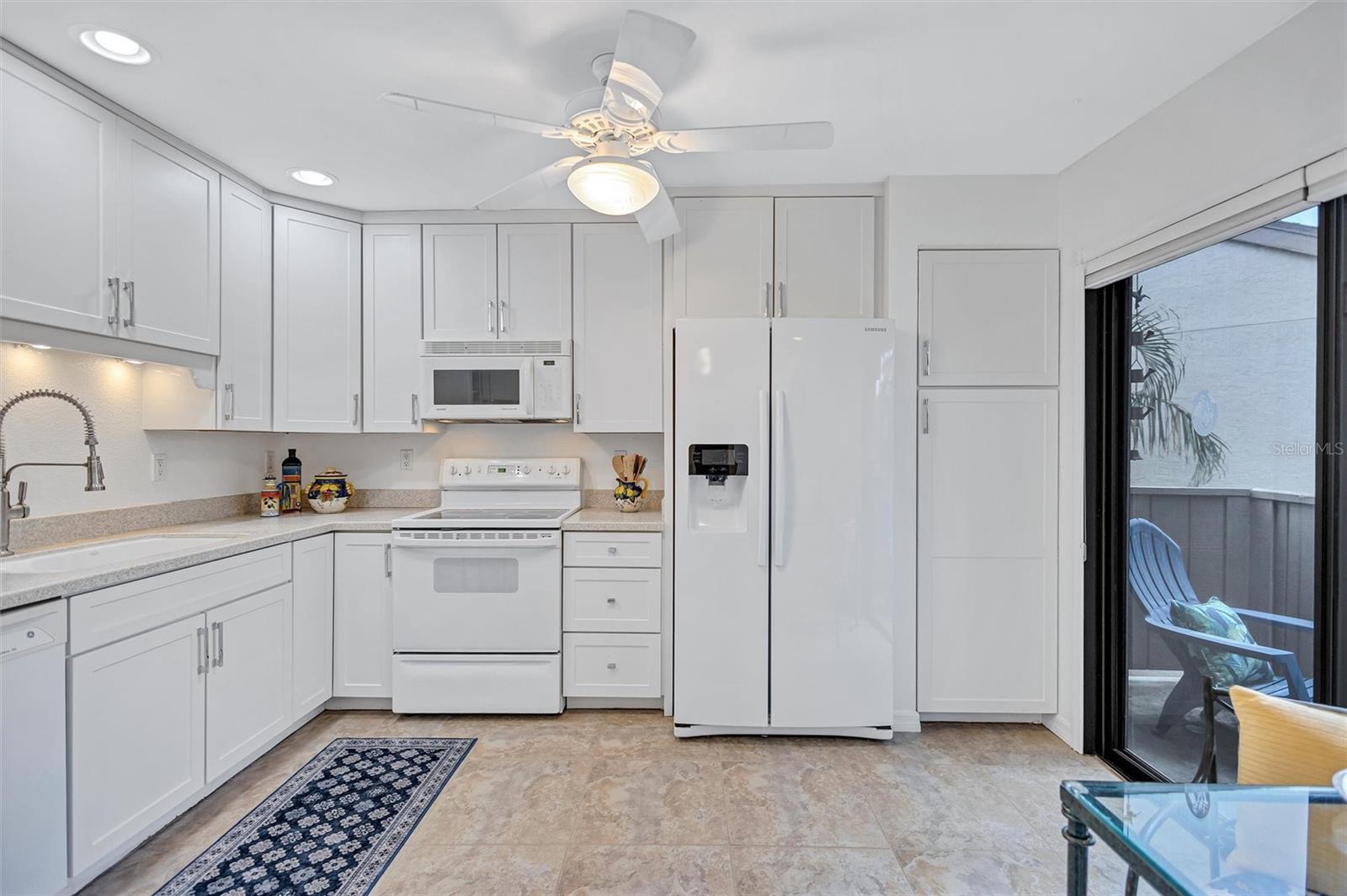 1637 BROOKHOUSE CT #244