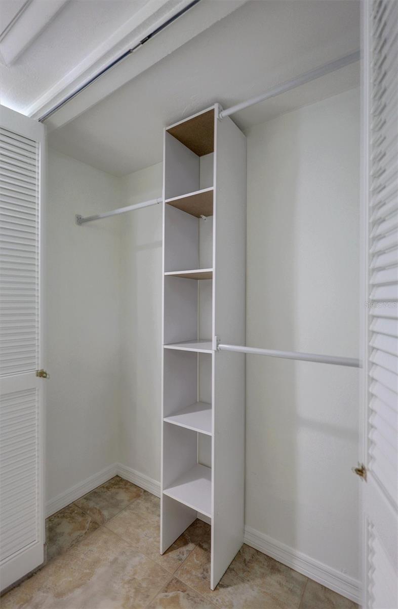 1637 BROOKHOUSE CT #244