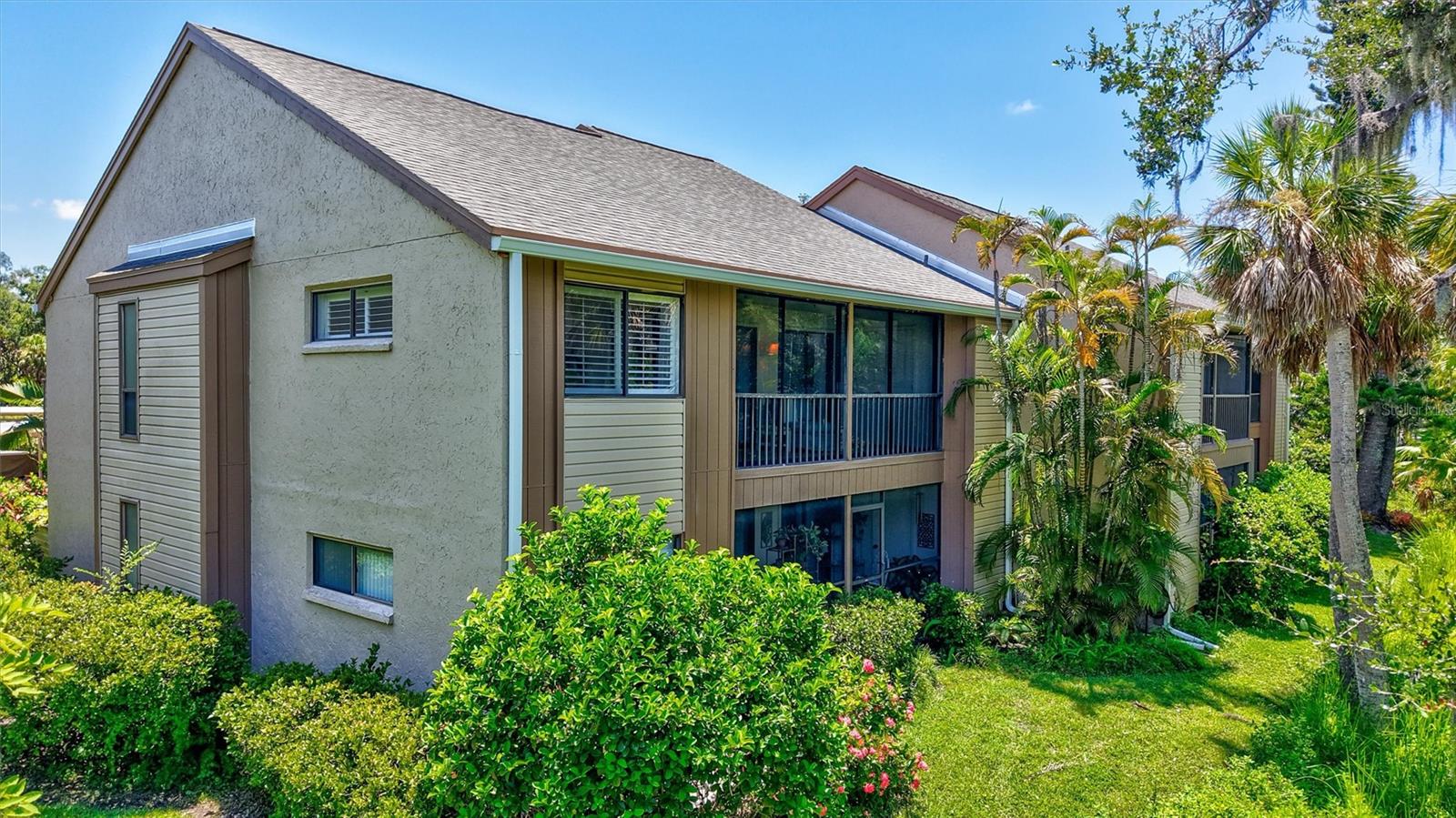 1637 BROOKHOUSE CT #244