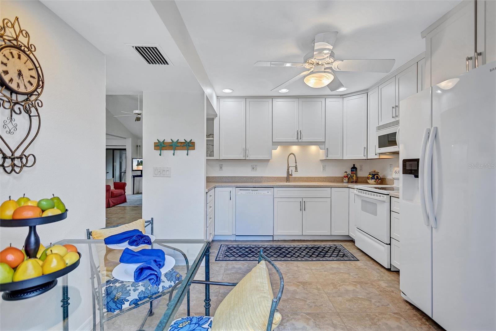 1637 BROOKHOUSE CT #244