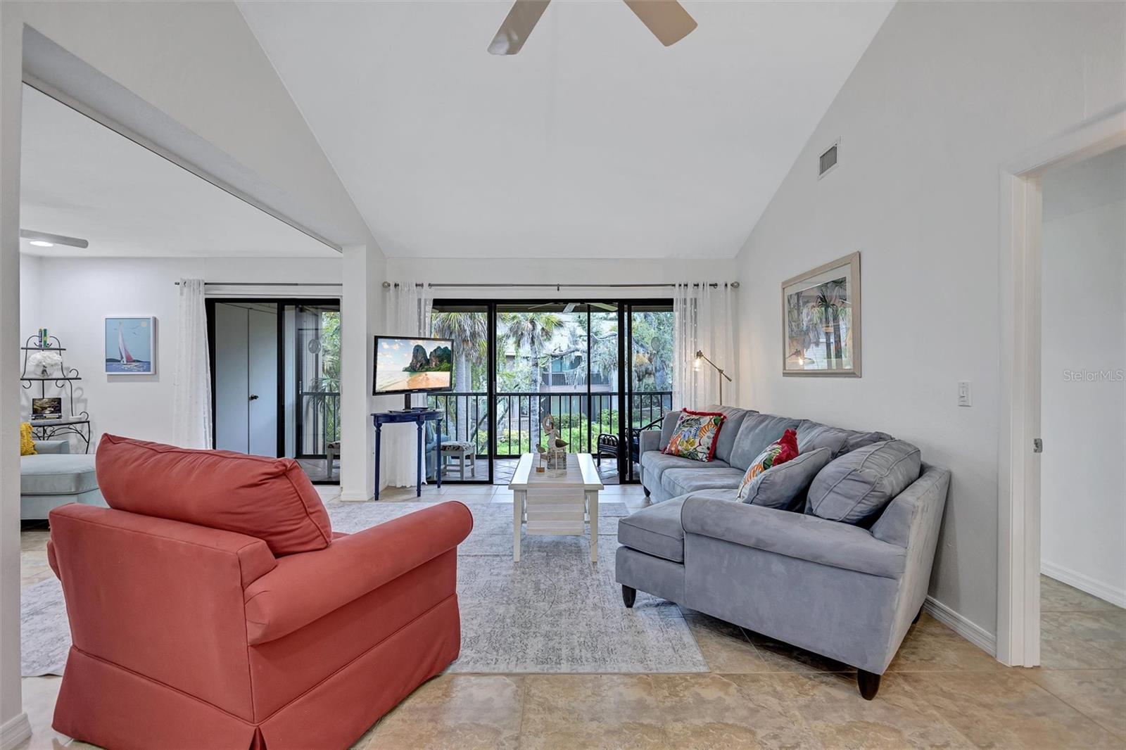 1637 BROOKHOUSE CT #244