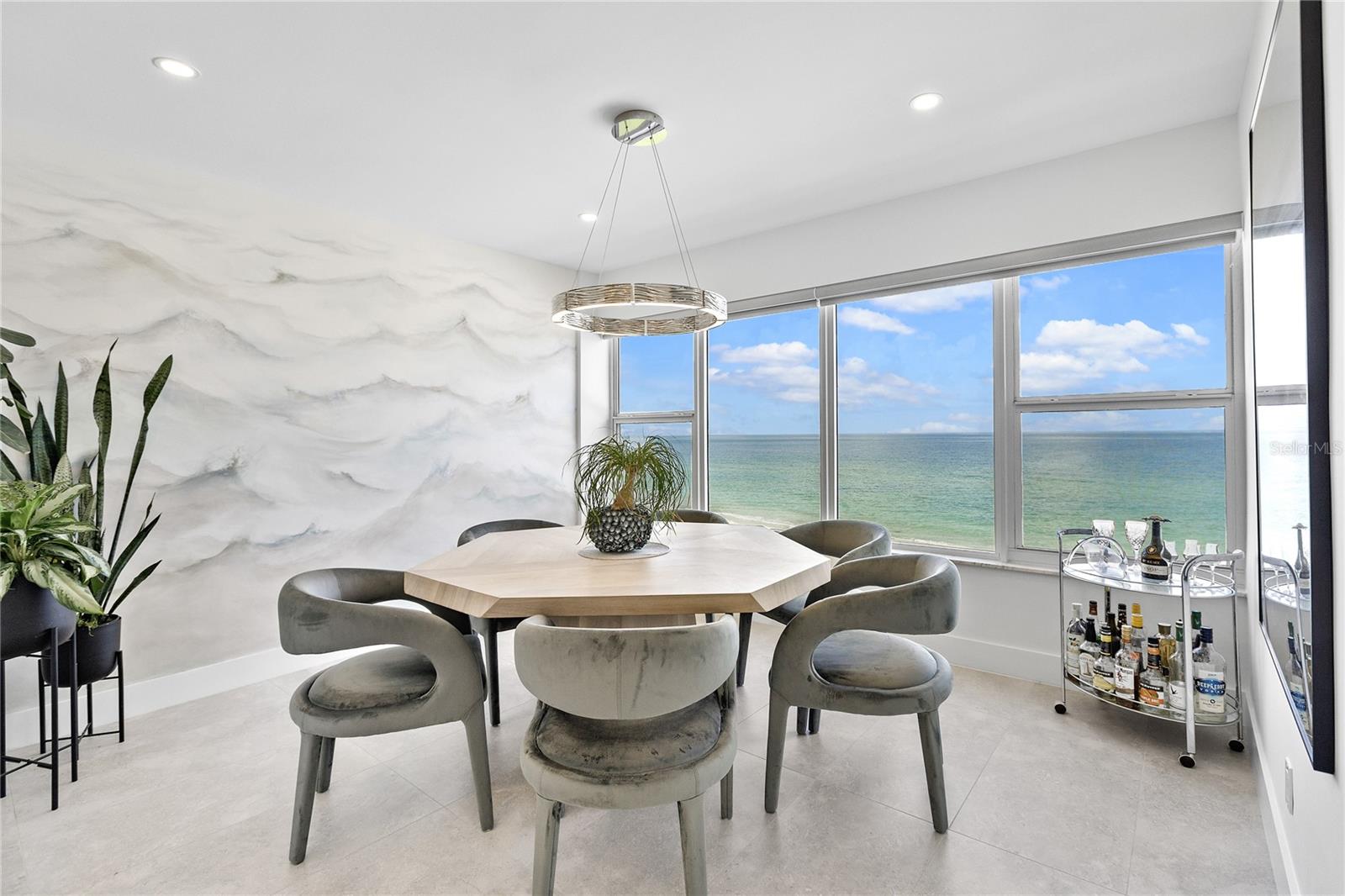 601 LONGBOAT CLUB RD #404S