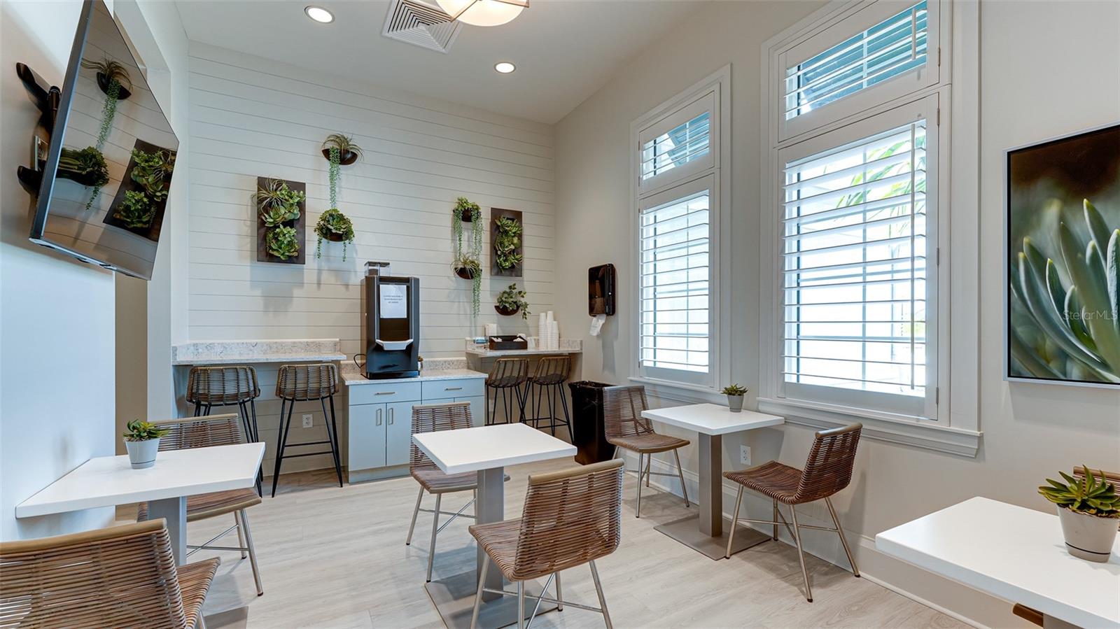 5211 MARINA BASIN CT