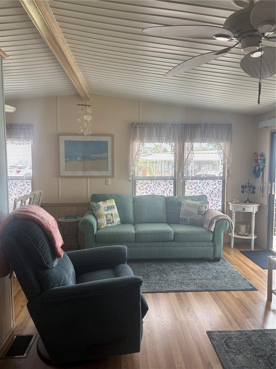 2036 S MOBILE ESTATES DR