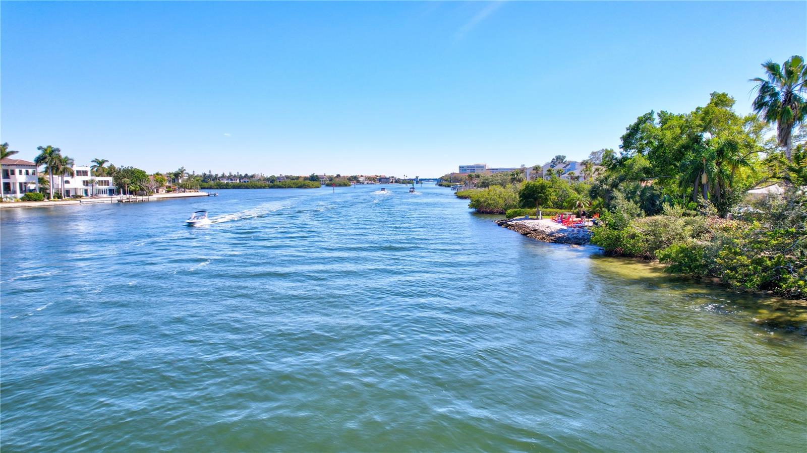 6140 MIDNIGHT PASS RD #601