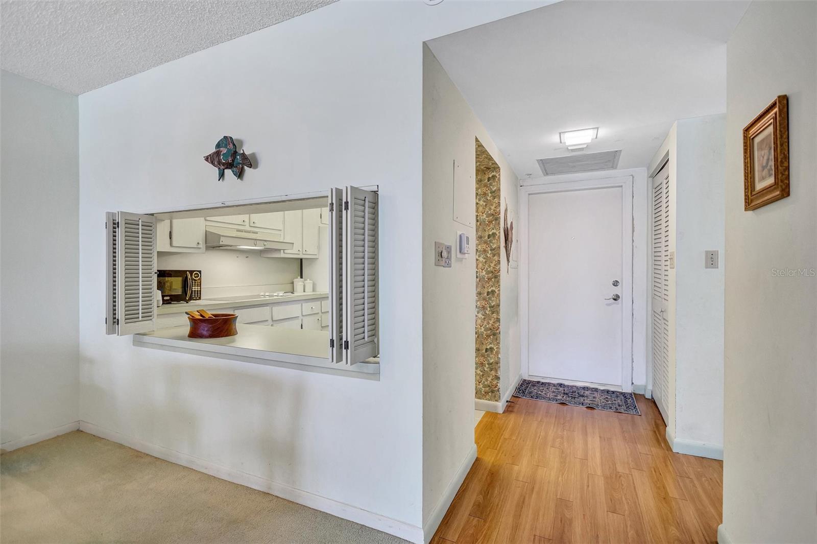 6140 MIDNIGHT PASS RD #601