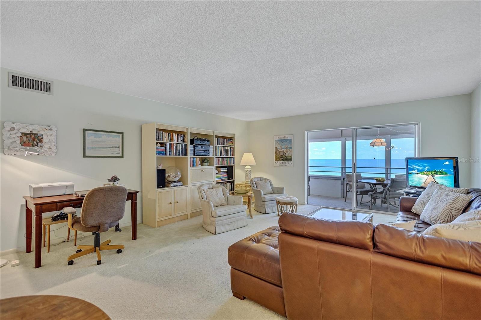 6140 MIDNIGHT PASS RD #601