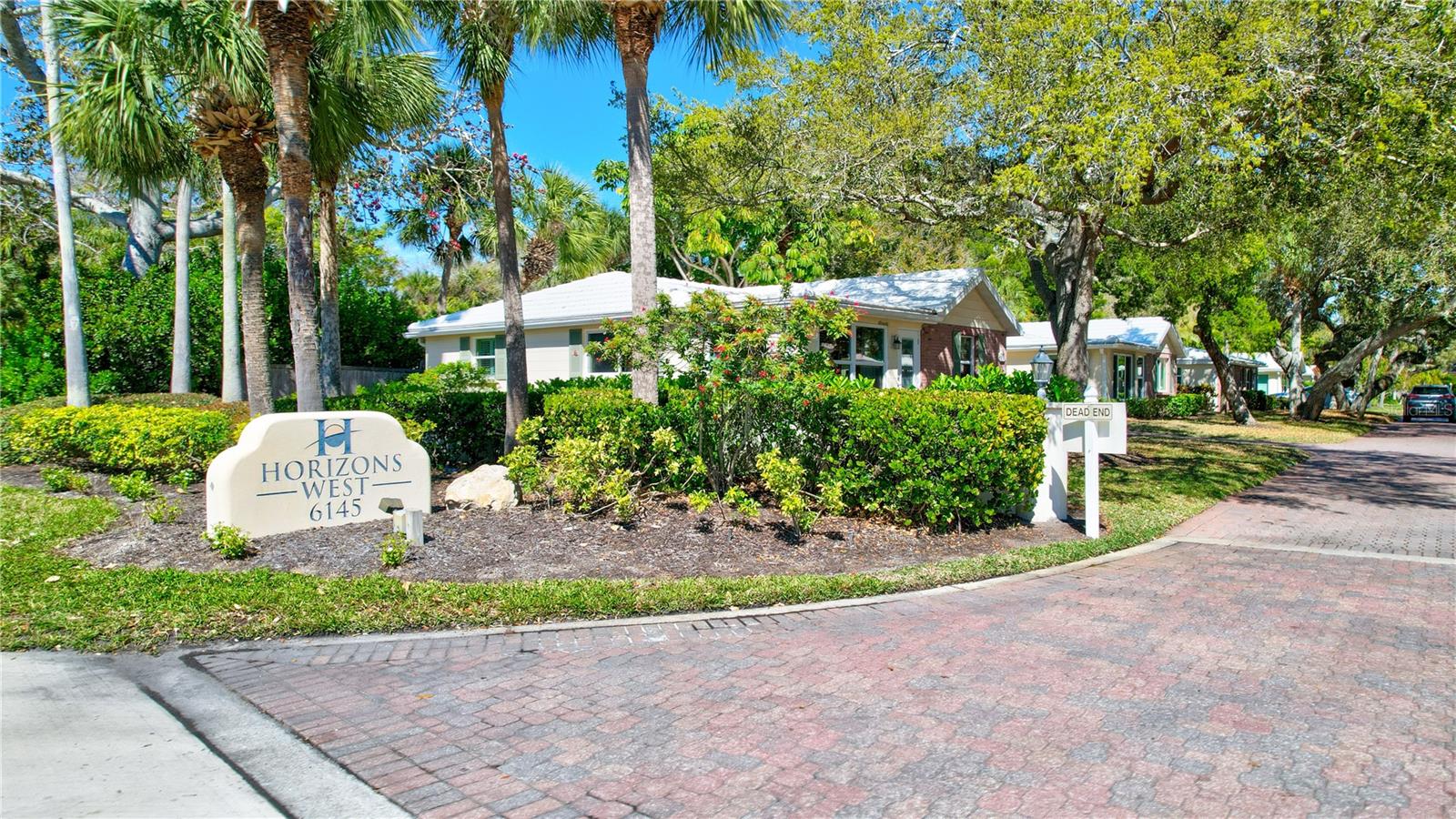 6140 MIDNIGHT PASS RD #601