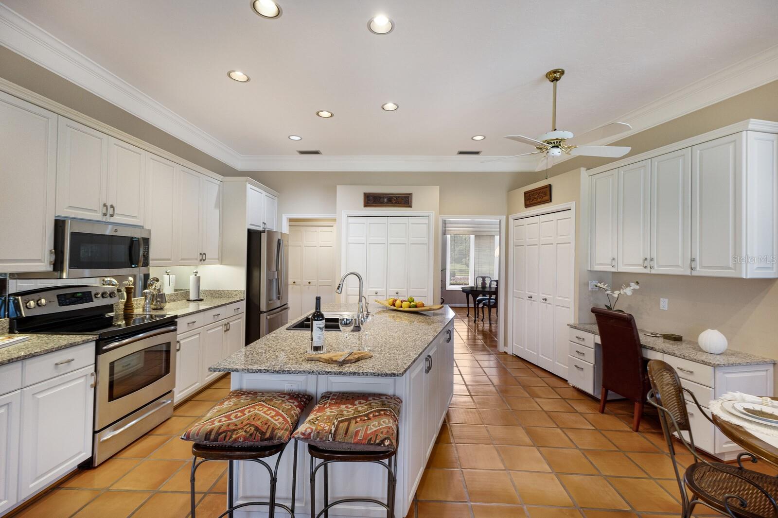 2991 WILDERNESS BLVD E