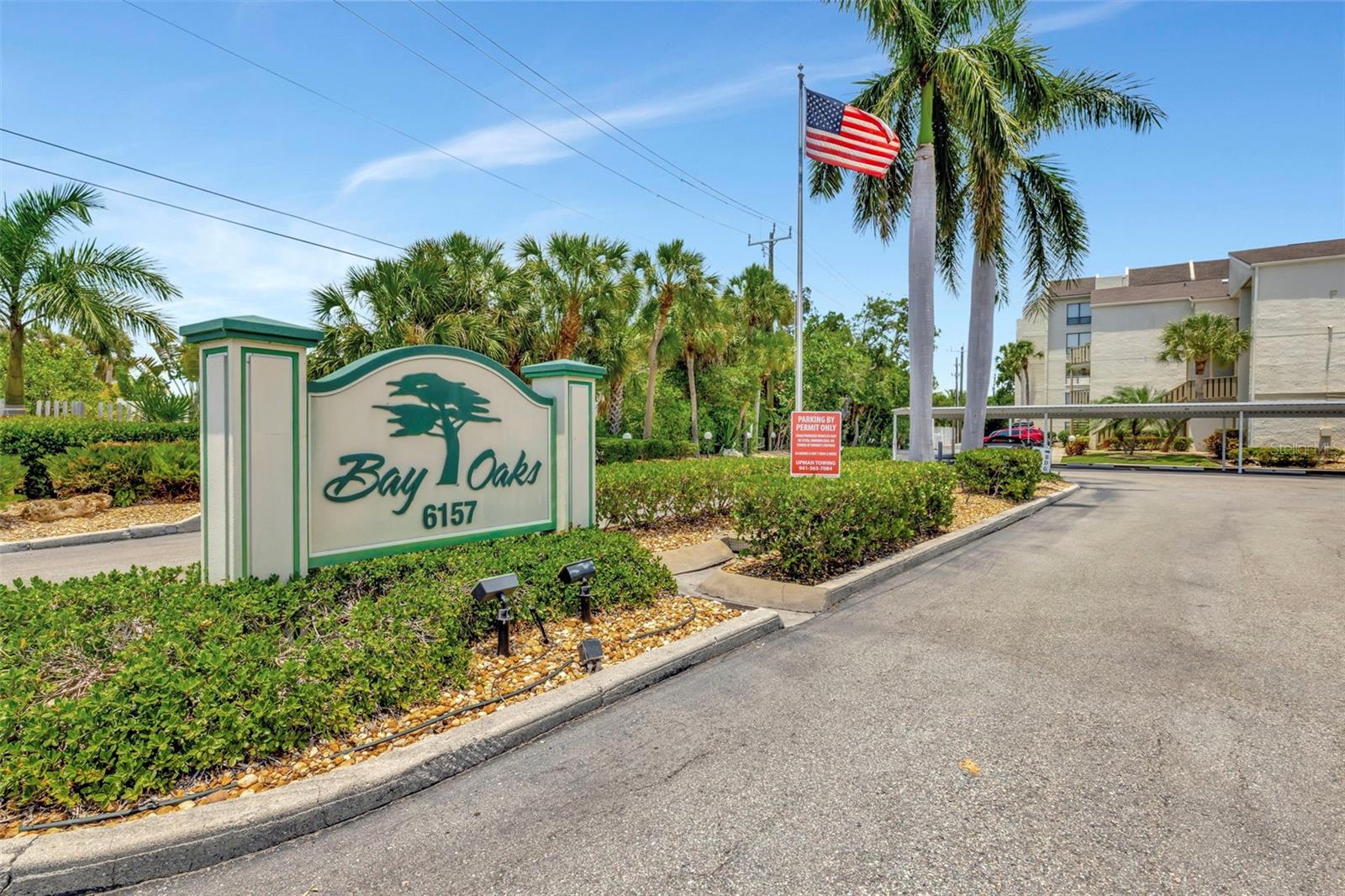 6157 MIDNIGHT PASS RD #E24