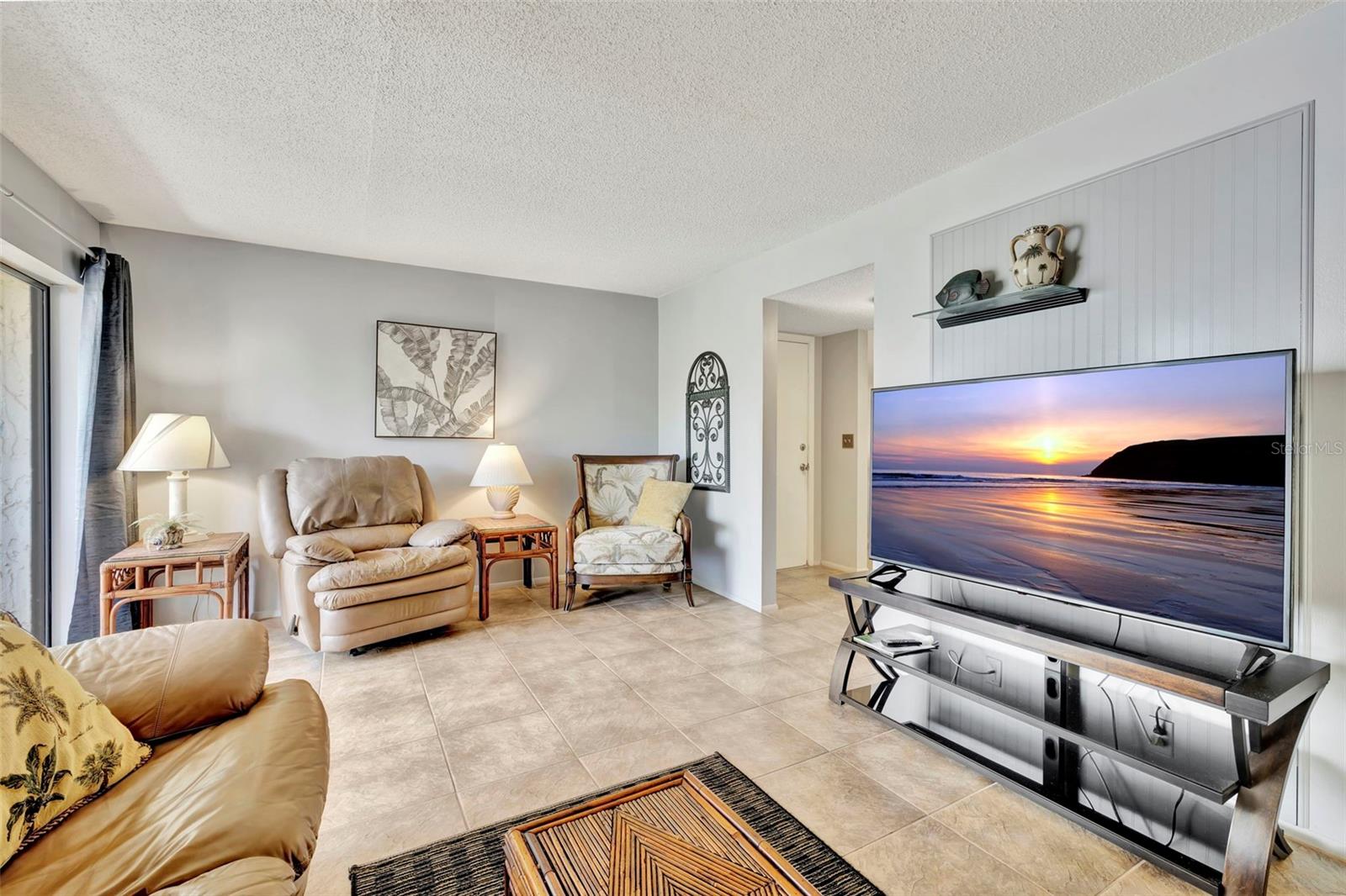 6157 MIDNIGHT PASS RD #E24