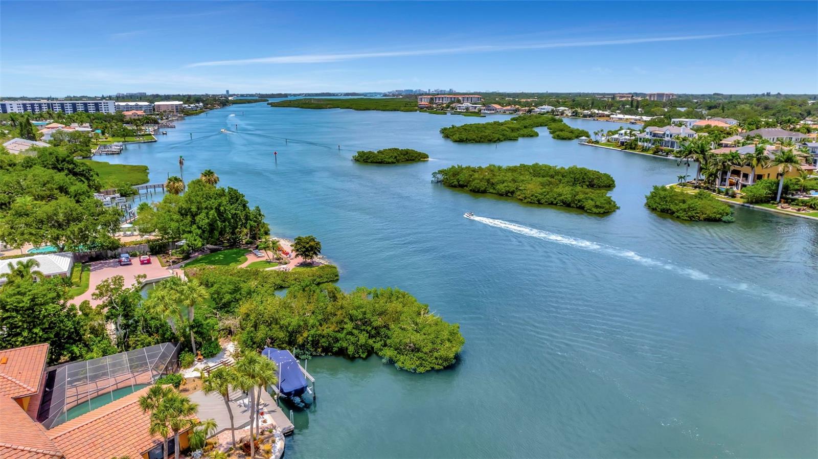 6157 MIDNIGHT PASS RD #E24