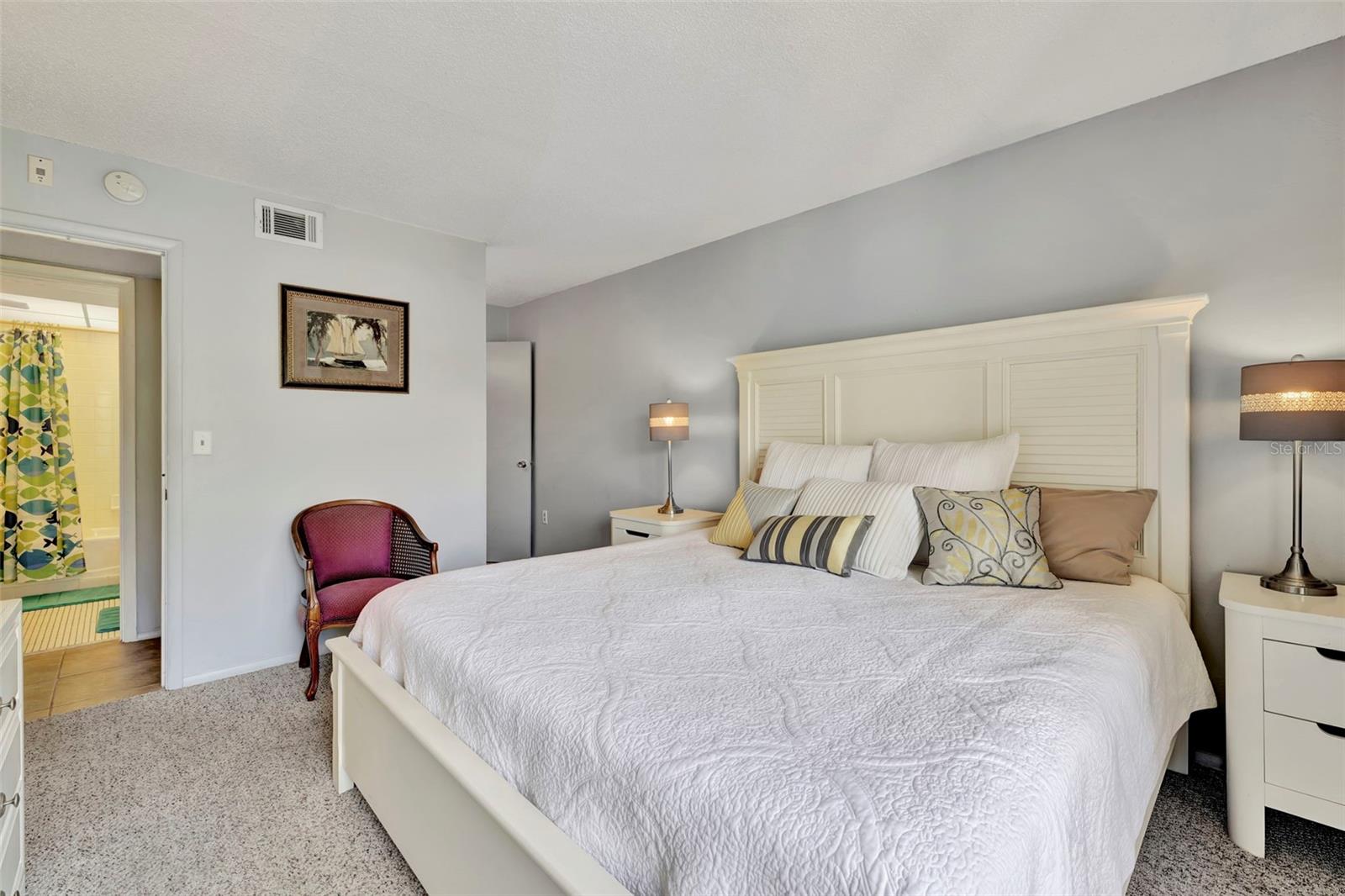 6157 MIDNIGHT PASS RD #E24