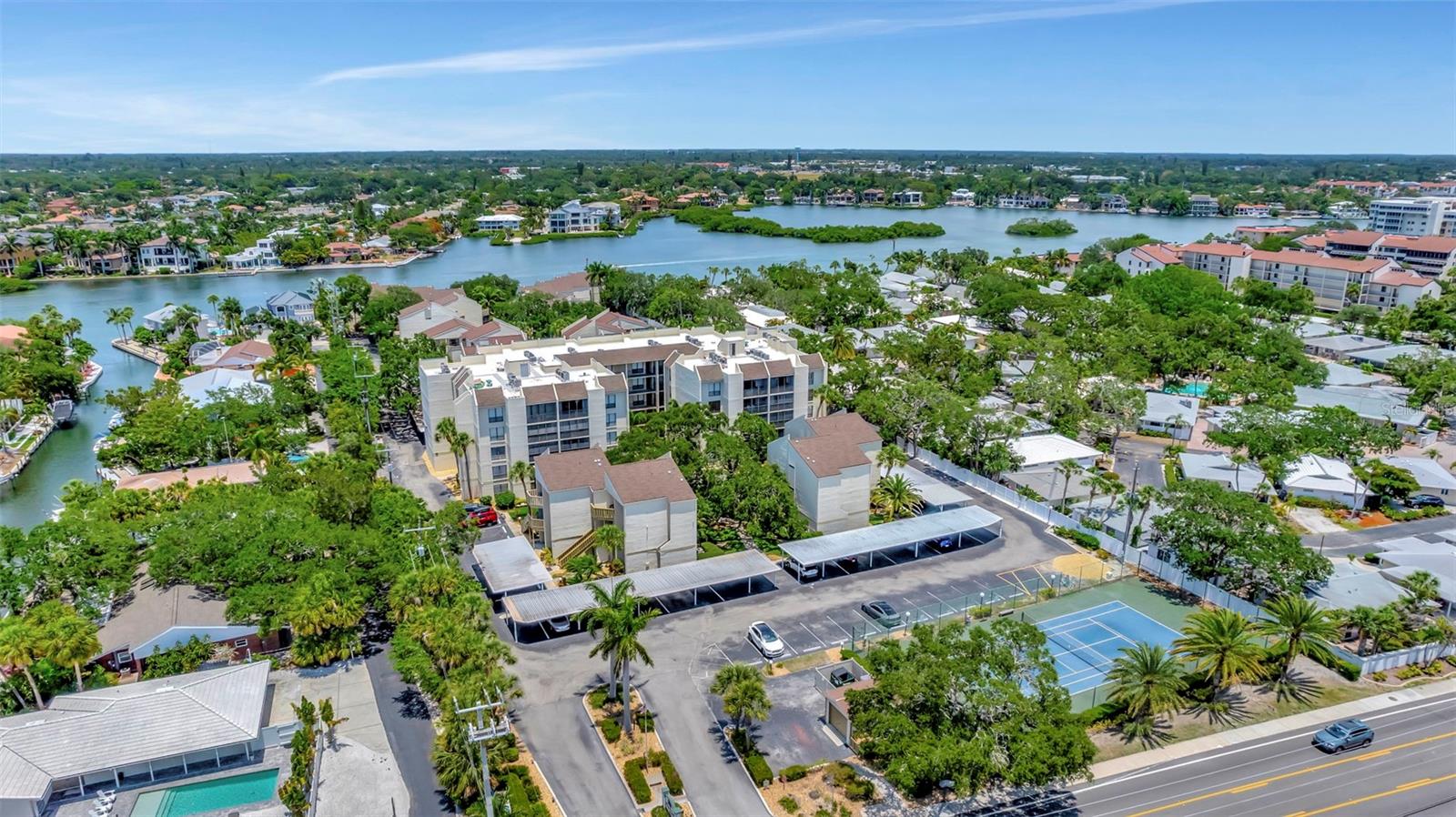 6157 MIDNIGHT PASS RD #E24