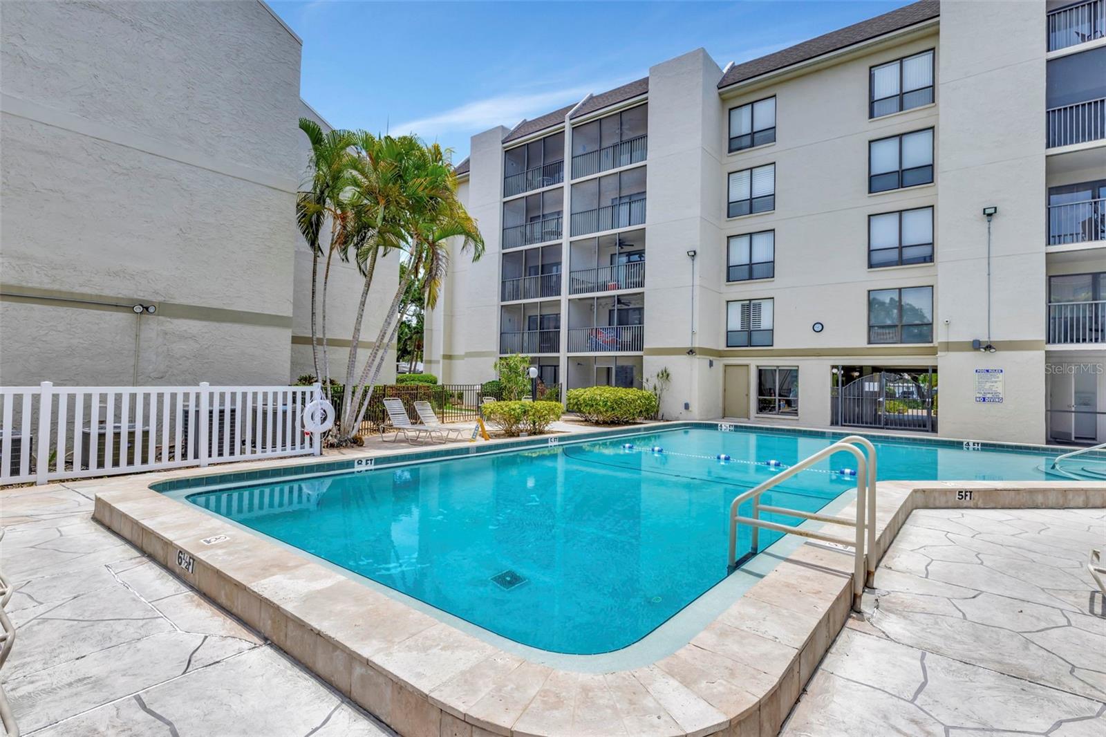 6157 MIDNIGHT PASS RD #E24