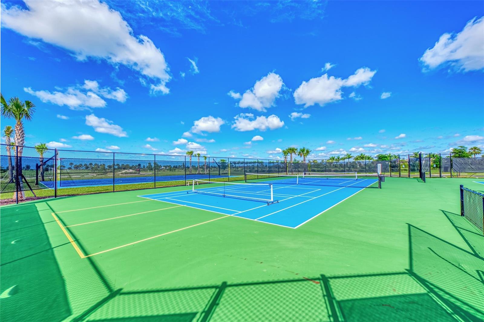 8216 SUMMER NIGHT RD