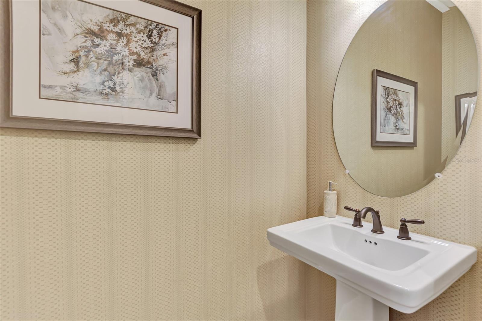 8216 SUMMER NIGHT RD