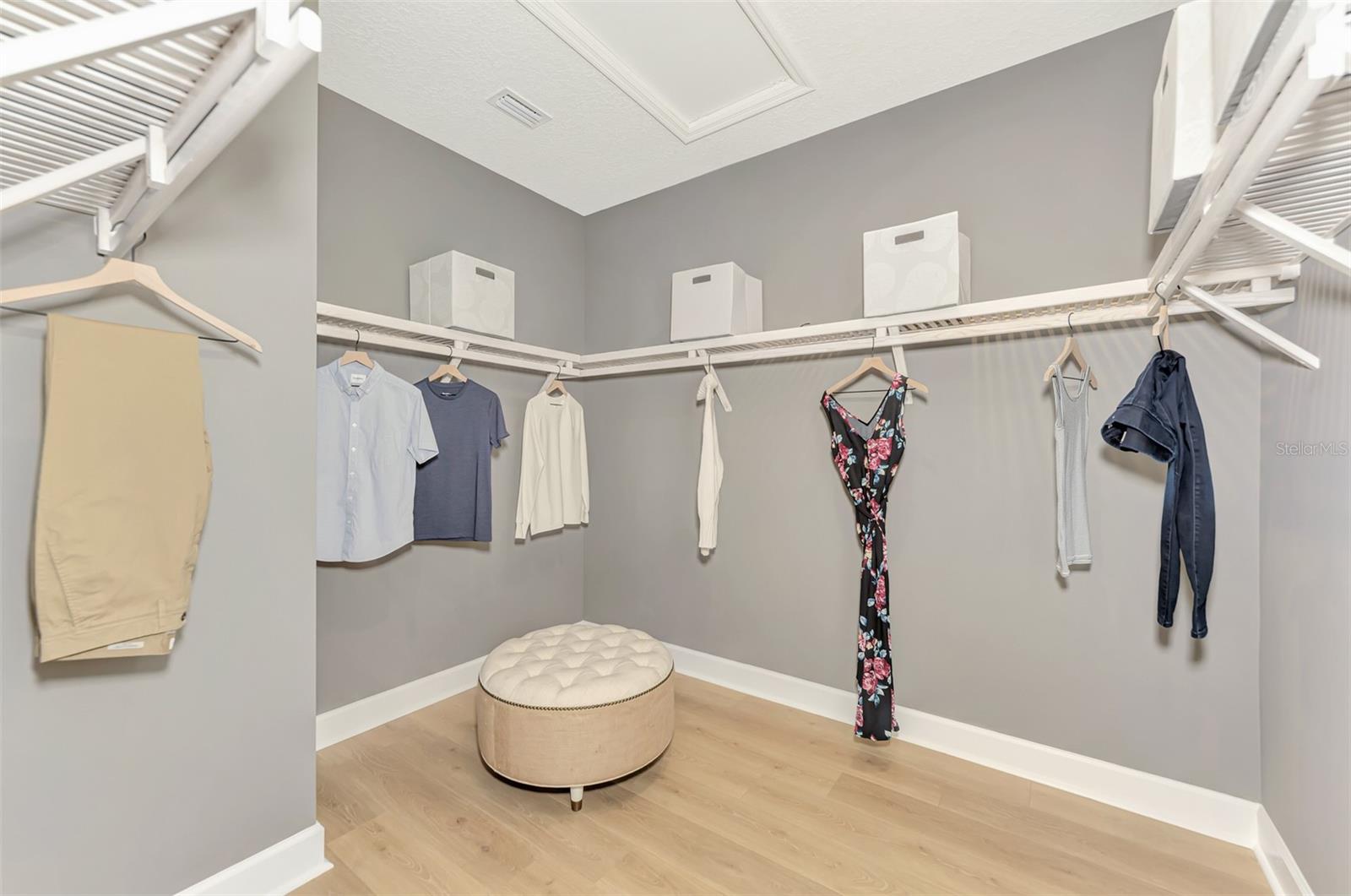 8216 SUMMER NIGHT RD