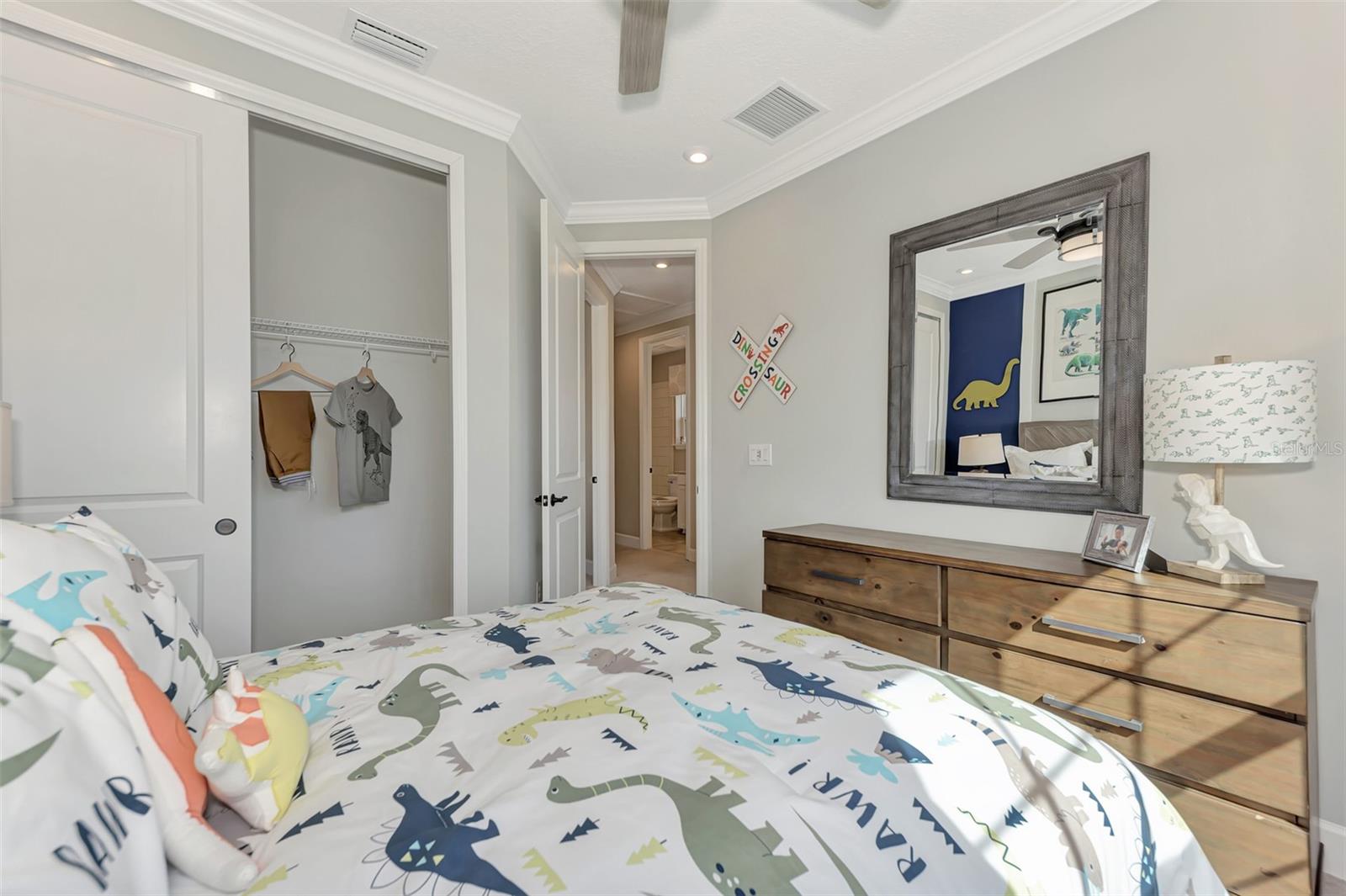 8216 SUMMER NIGHT RD