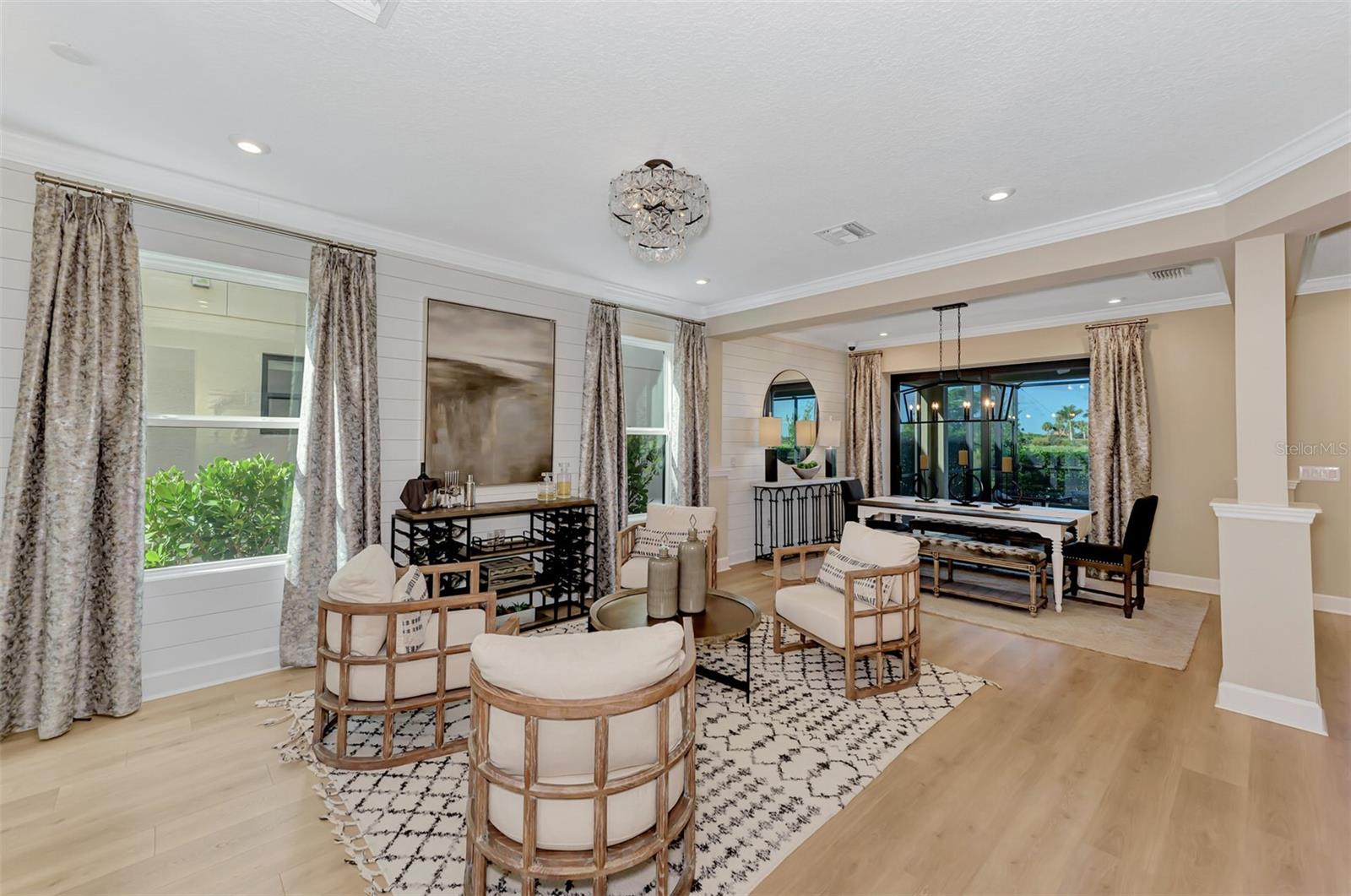 8216 SUMMER NIGHT RD