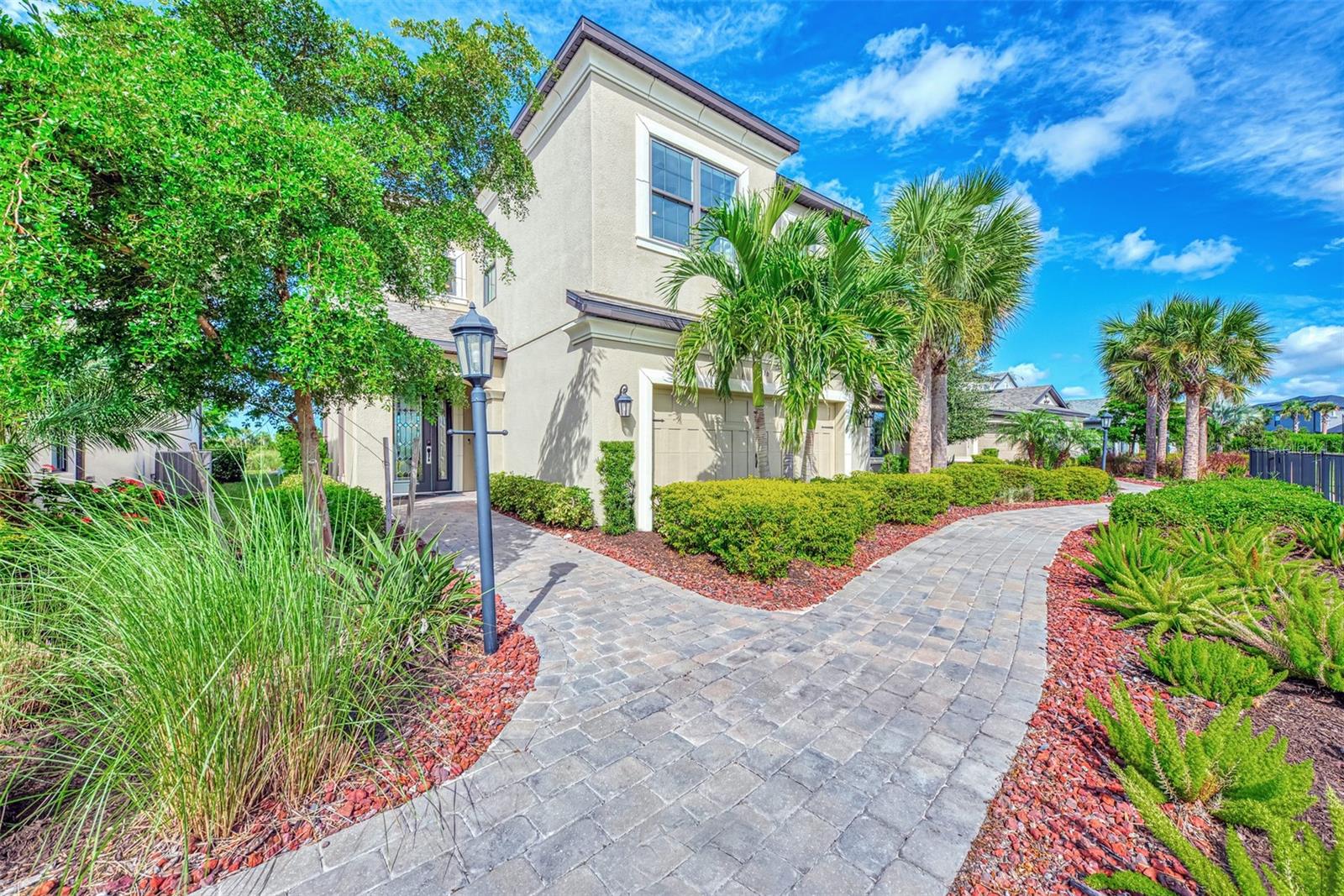 8216 SUMMER NIGHT RD