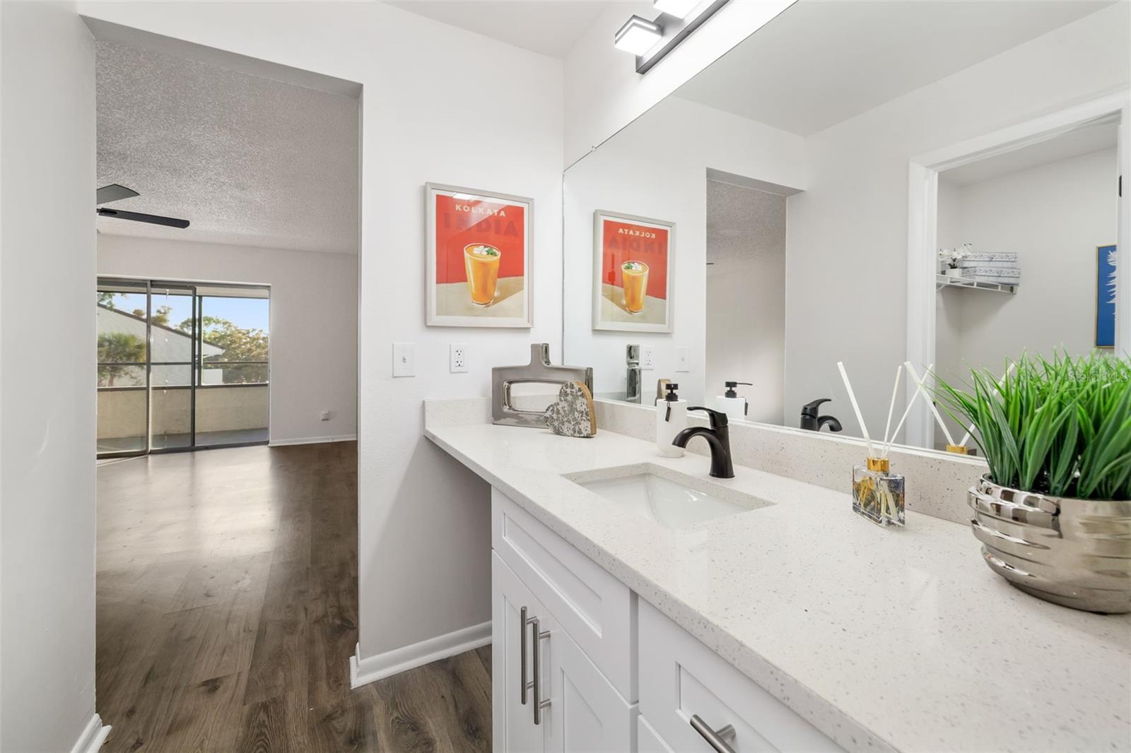 2585 COUNTRYSIDE BLVD #4302