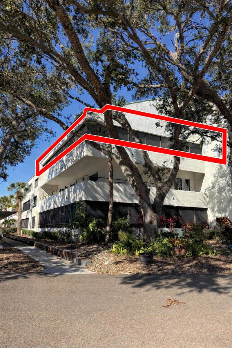 2585 COUNTRYSIDE BLVD #4302