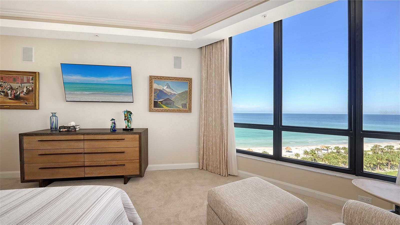 435 L AMBIANCE DR #L707