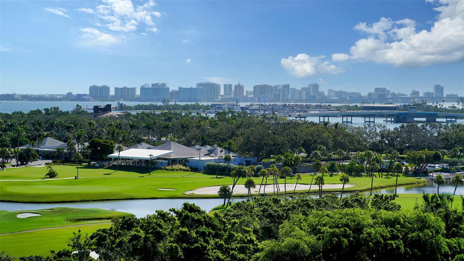 435 L AMBIANCE DR #L707