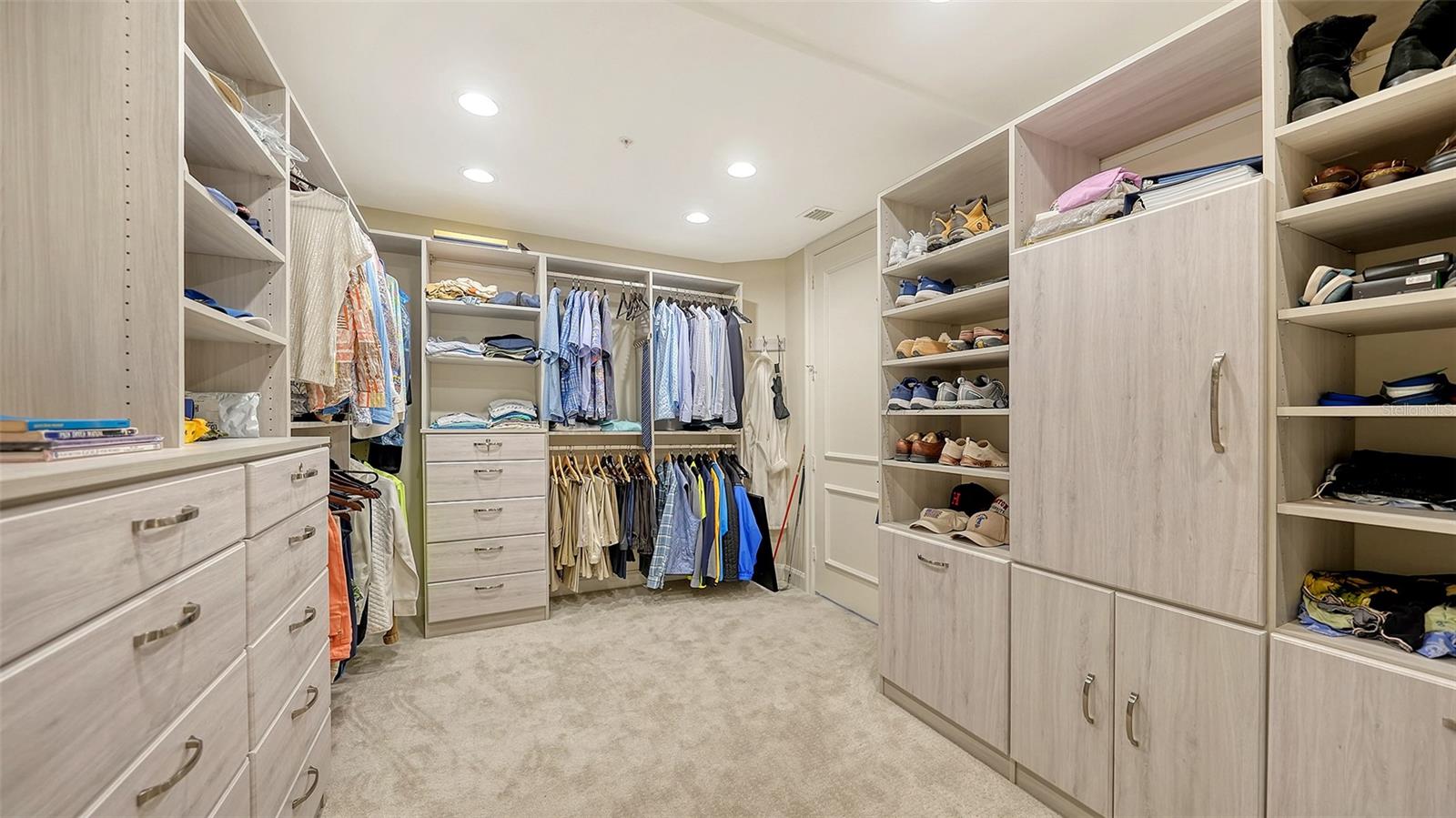 435 L AMBIANCE DR #L707