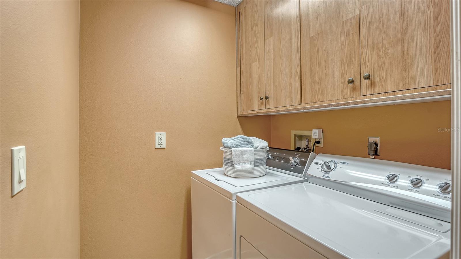 5366 CHRISTIE ANN PL #19