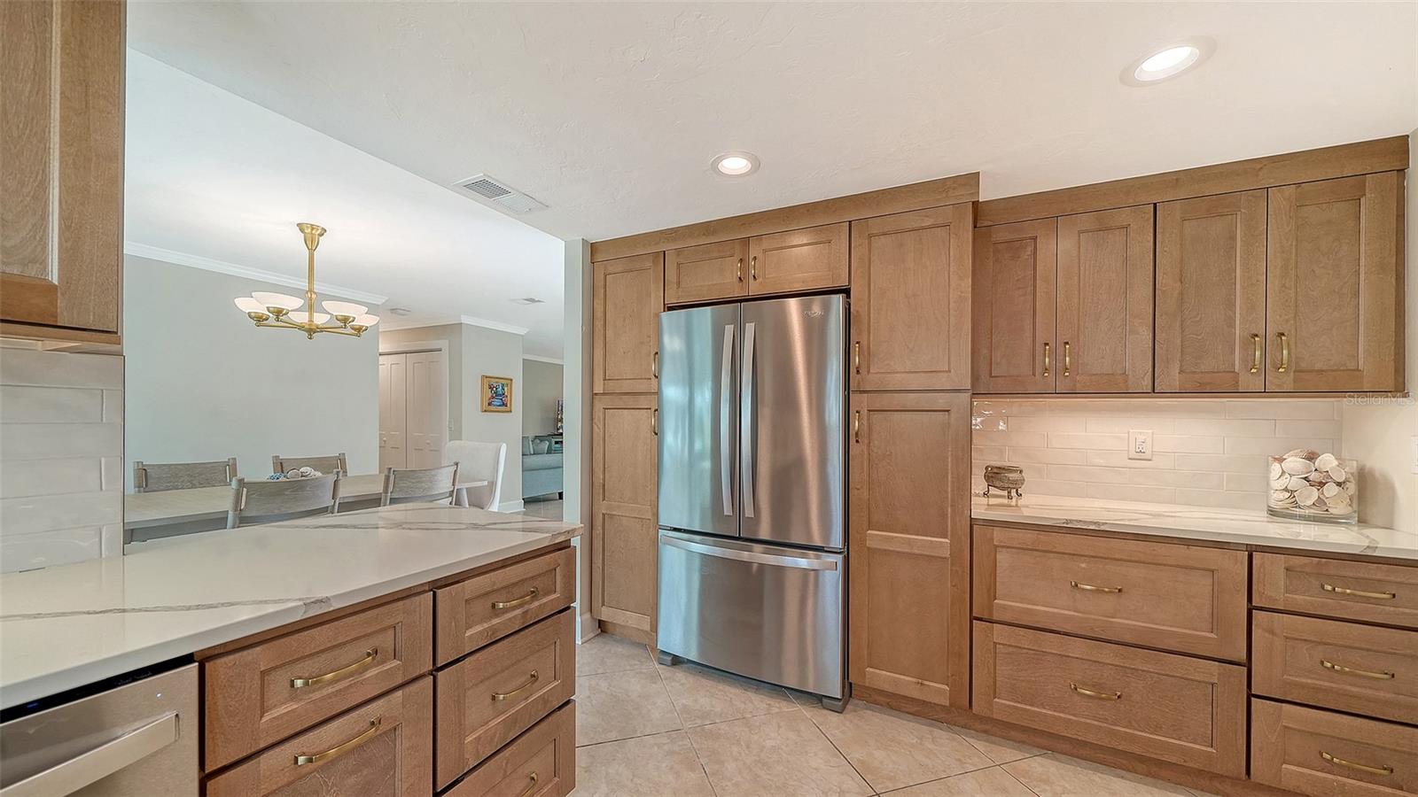 204 HOURGLASS WAY #V9