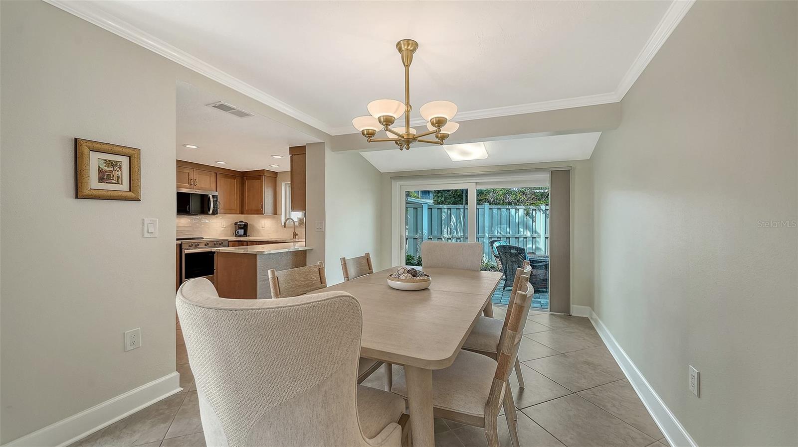 204 HOURGLASS WAY #V9