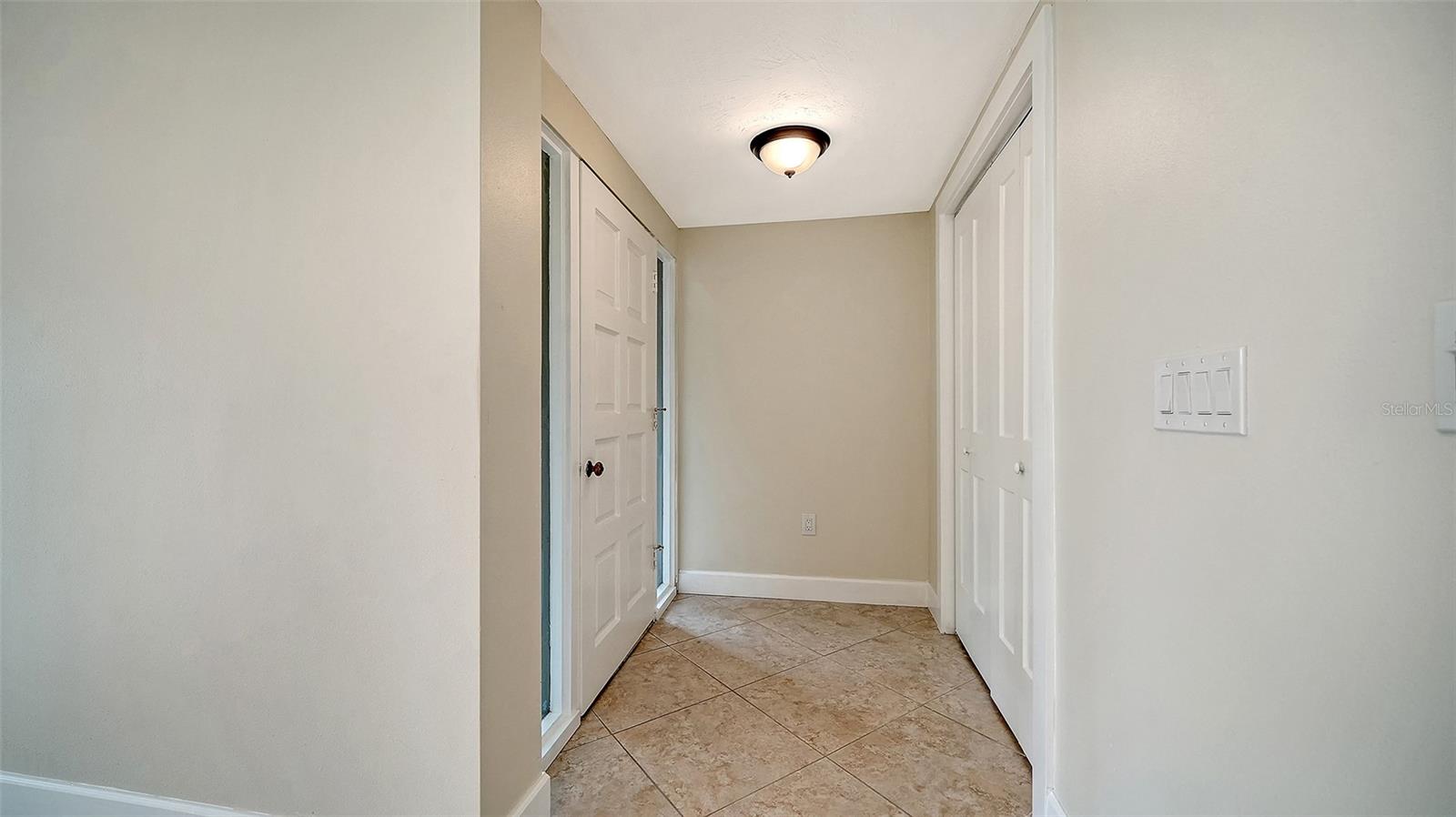 206 HOURGLASS WAY #V10