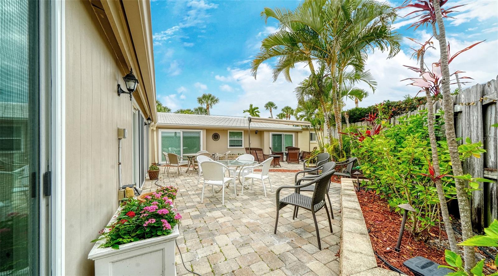 206 HOURGLASS WAY #V10