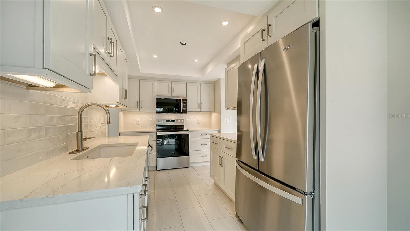 206 HOURGLASS WAY #V10