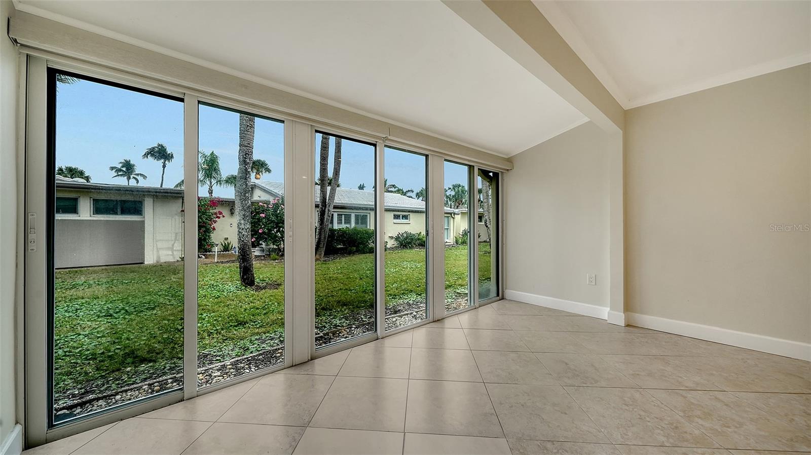 206 HOURGLASS WAY #V10