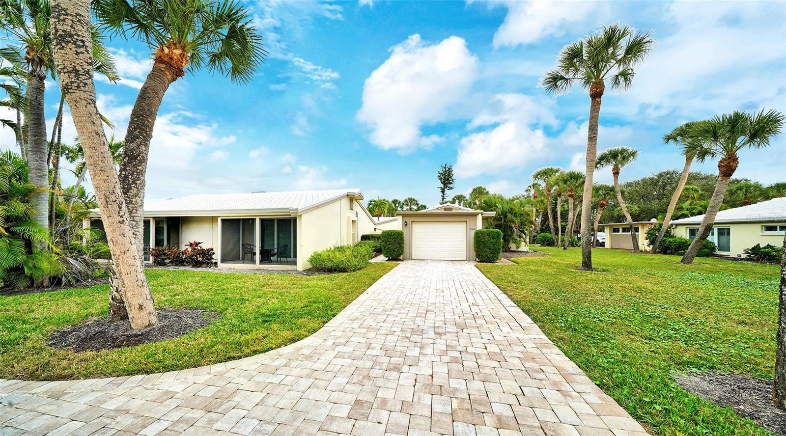 206 HOURGLASS WAY #V10