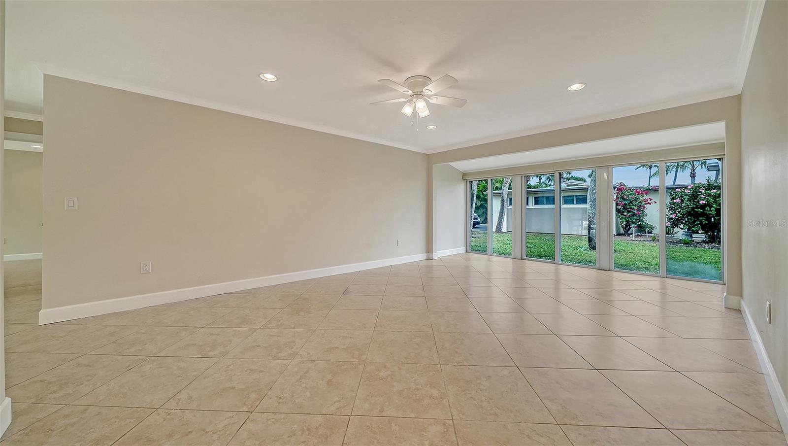 206 HOURGLASS WAY #V10