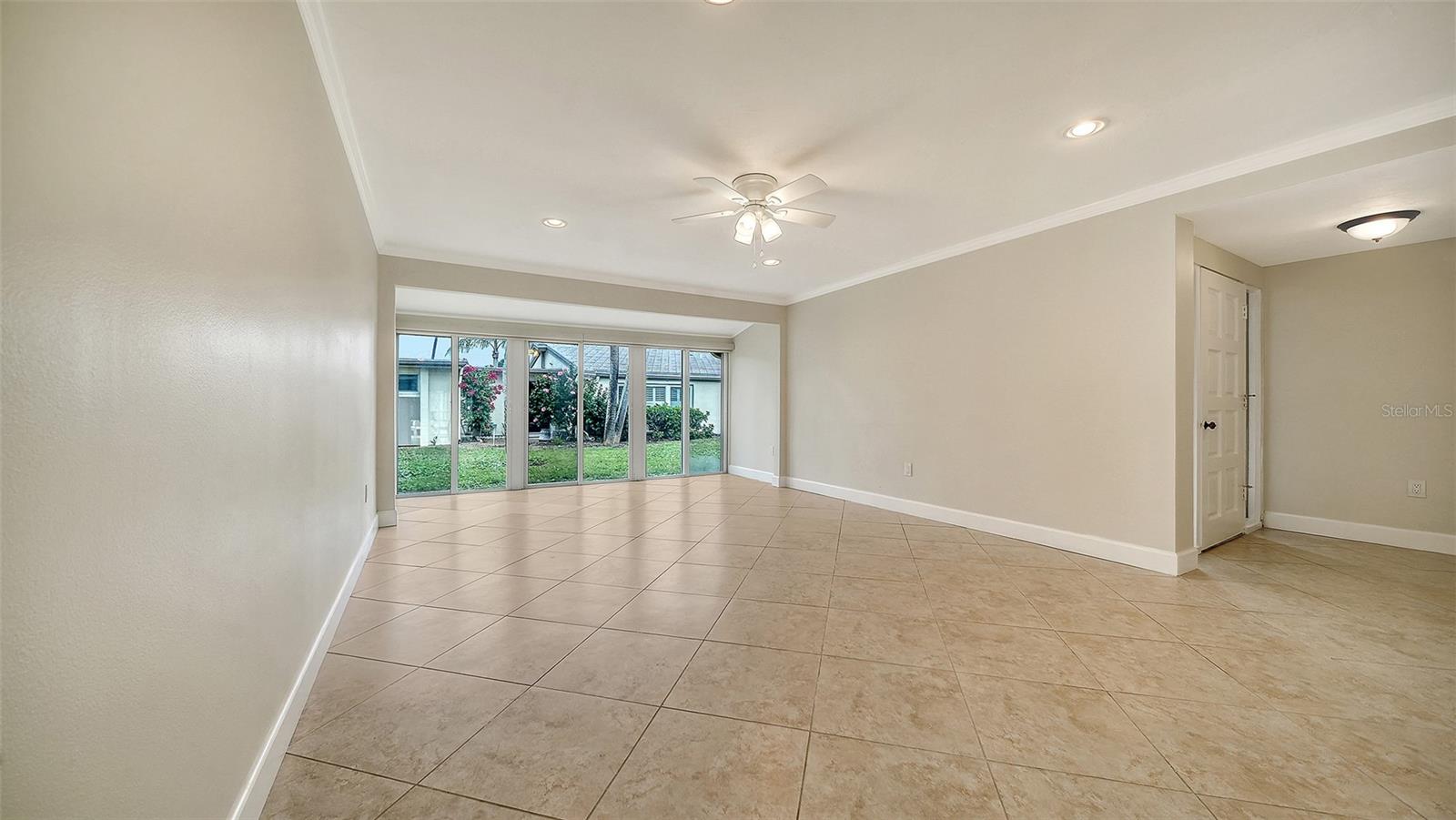 206 HOURGLASS WAY #V10