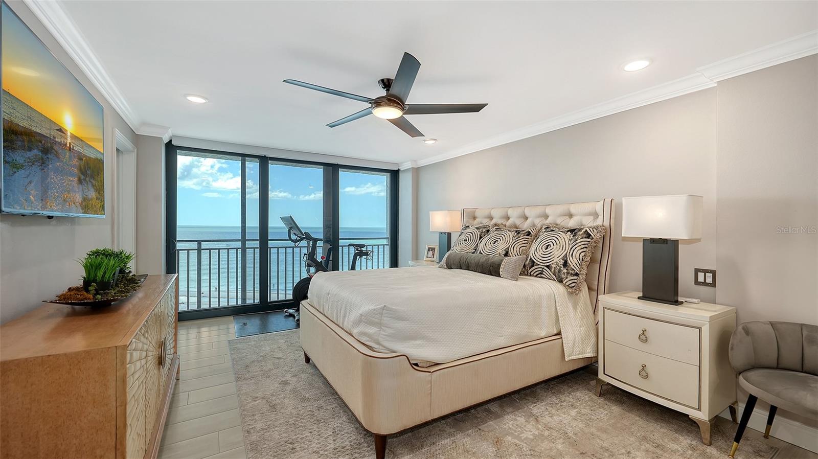 19 WHISPERING SANDS DR #1105