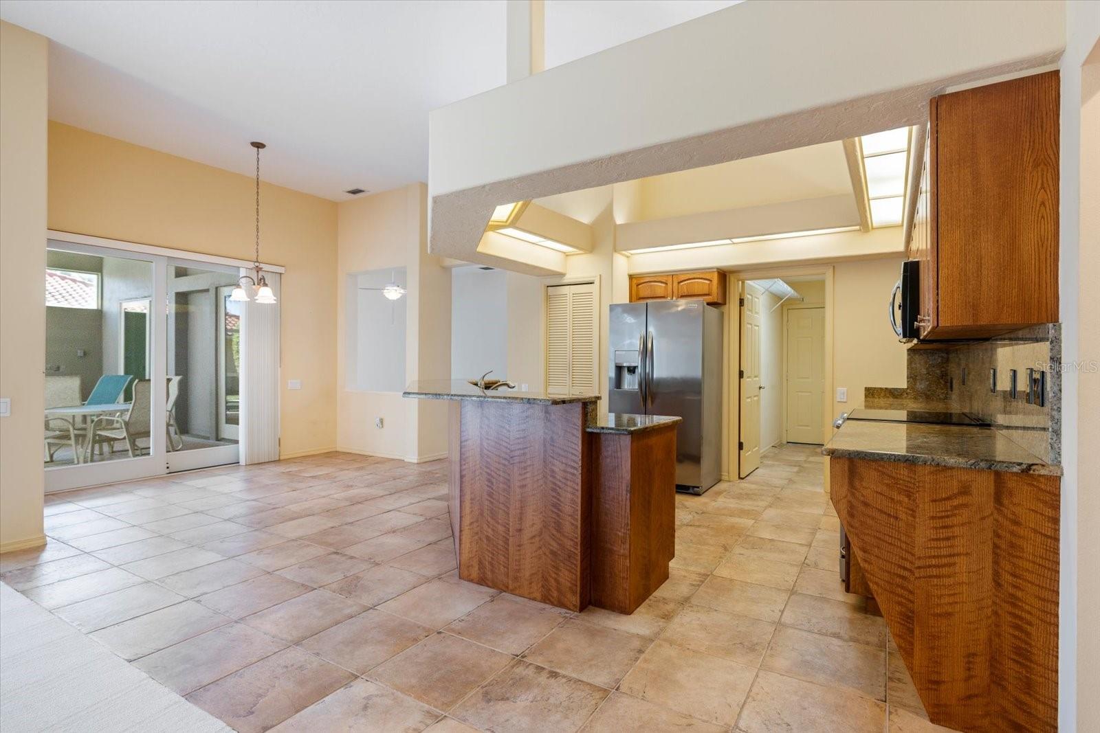 4565 DEER CREEK BLVD